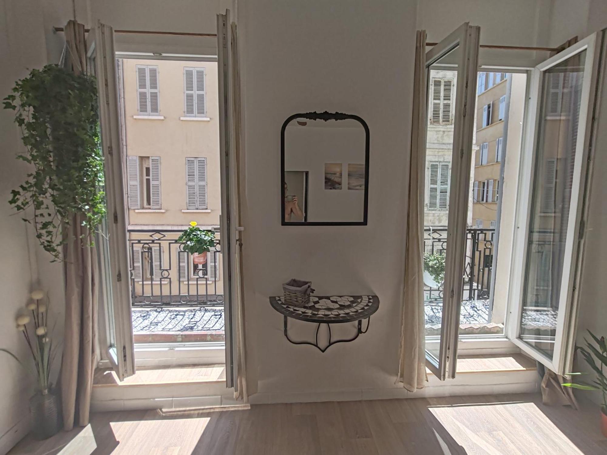마르세유 T3 Grand Balcon Au Coeur Du Vieux Port 아파트 외부 사진
